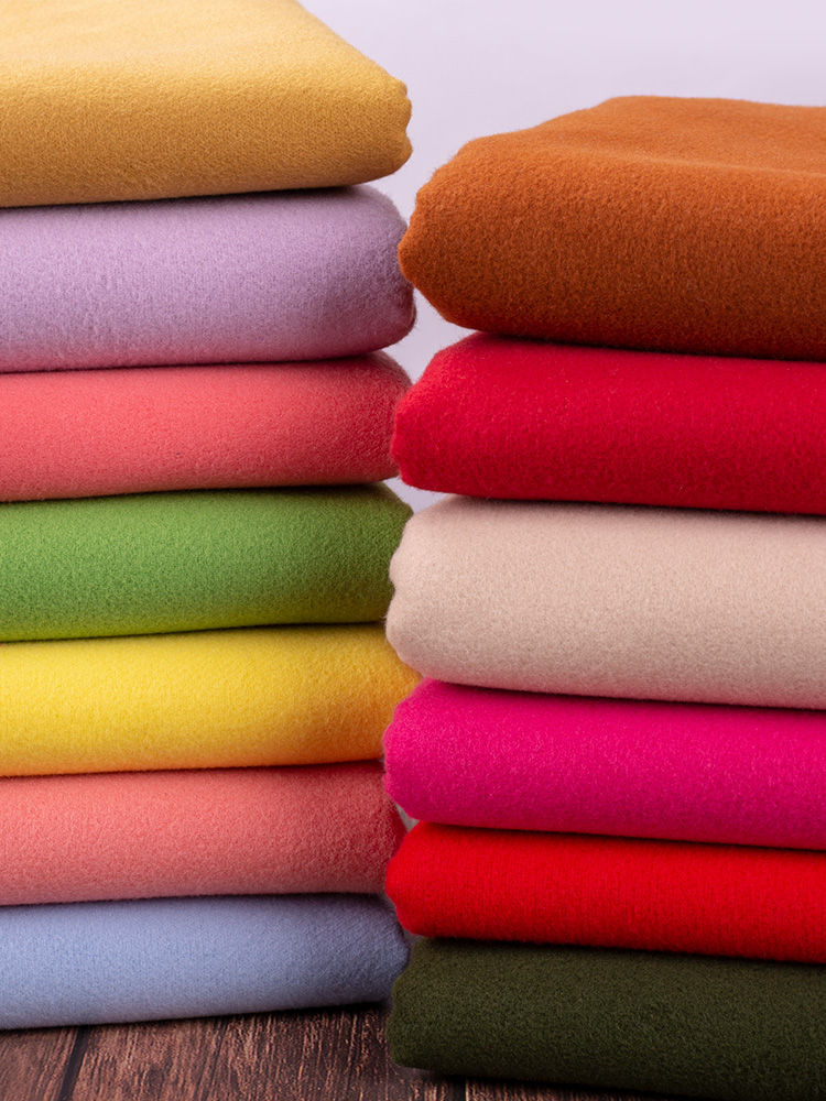 Tessuto in Cashmere e Lana Spe - Wool Blanket Herringbone recensione e prezzo