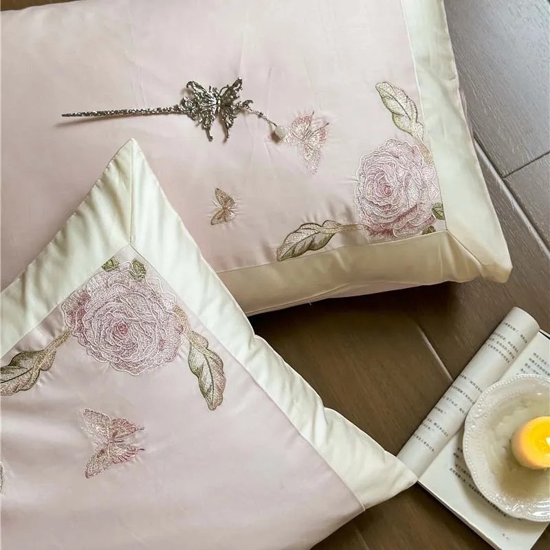Set di biancheria da letto in  - Home Textiles Premium recensione e prezzo